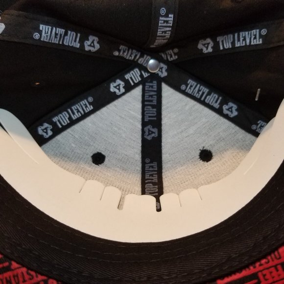 NEW Black/Red Social Distancing Adjustable Hat - Picture 5 of 6